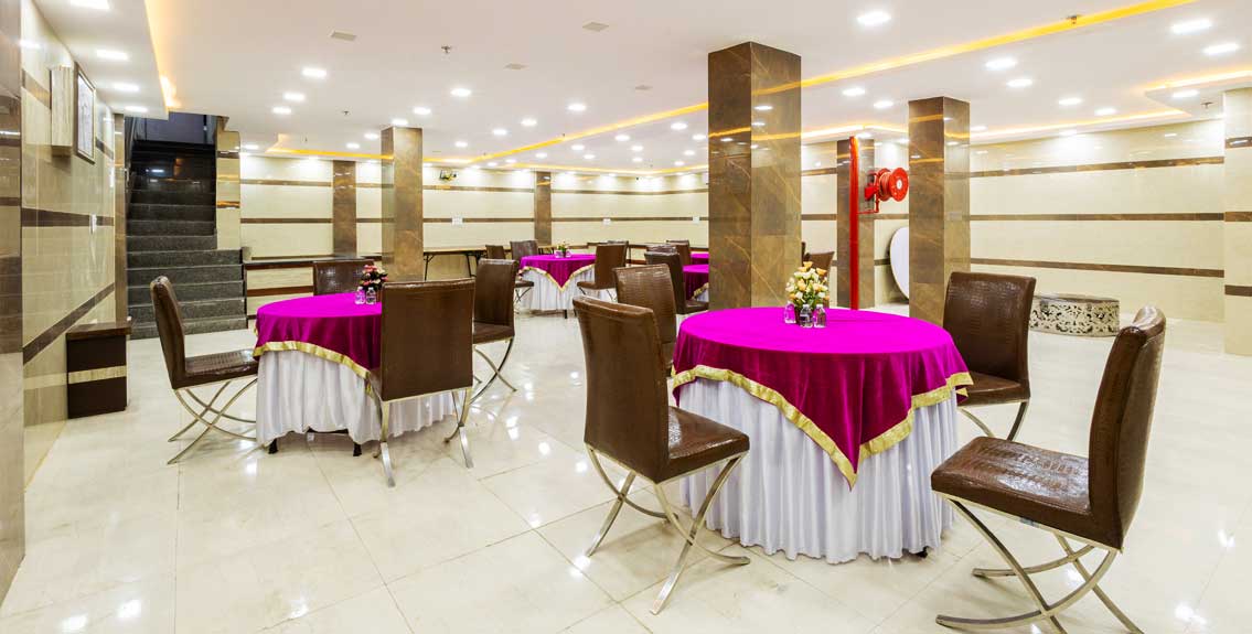 Food & Beverage